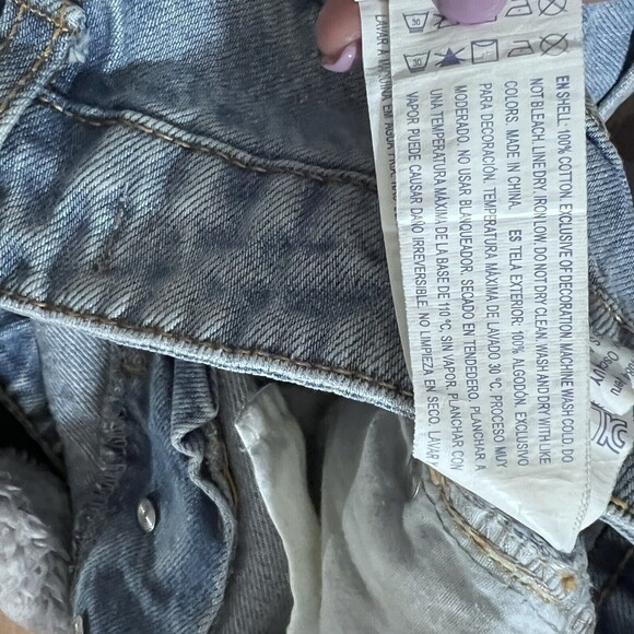 Forever 21 Distressed Jean Shorts Size 25 Button Fly Y2K Retro Denim Folded Hem - Picture 6 of 6